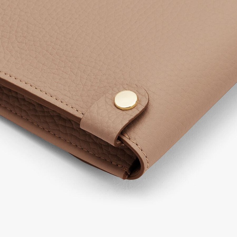 Cuyana Tech Carryall 13-inch Portefeuille Dames Khaki | KCE6375BK
